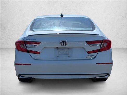 Used 2022 Honda Accord Sport image 6