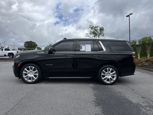 Used 2023 Chevrolet Tahoe High Country w/ Advanced Technology Package AWD/4WD image 7