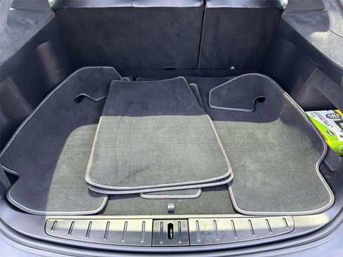 Used 2022 Tesla Model X AWD/4WD image 21