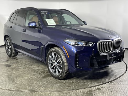 Certified 2025 BMW X5 xDrive40i w/ Executive Package image 2