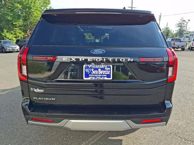 Certified 2025 Ford Expedition Platinum AWD/4WD image 5