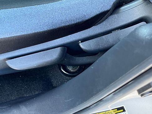 Used 2025 Nissan Versa SV w/ Trunk Package image 22