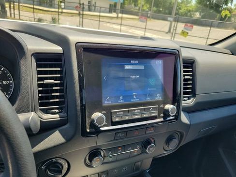 Used 2023 Nissan Frontier S w/ Technology Package AWD/4WD image 17
