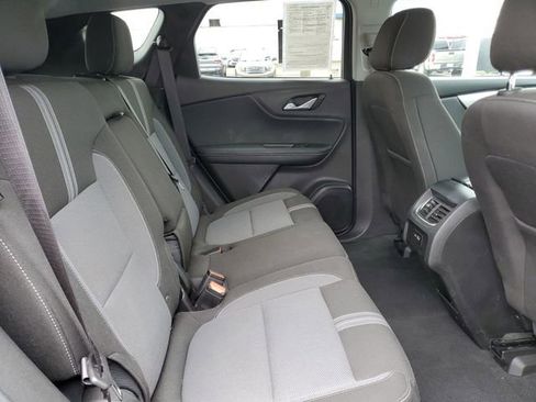 Certified 2025 Chevrolet Blazer LT FWD image 25