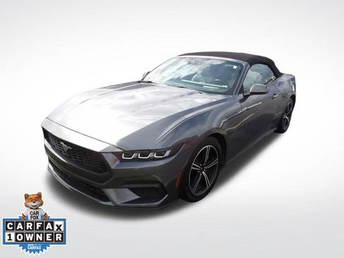 Used 2024 Ford Mustang Premium RWD image 8