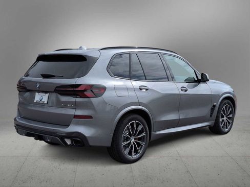 New 2026 BMW X5 xDrive50e AWD/4WD image 8