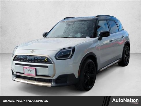 New 2025 MINI Cooper Countryman SE w/ Comfort Package Max image 1