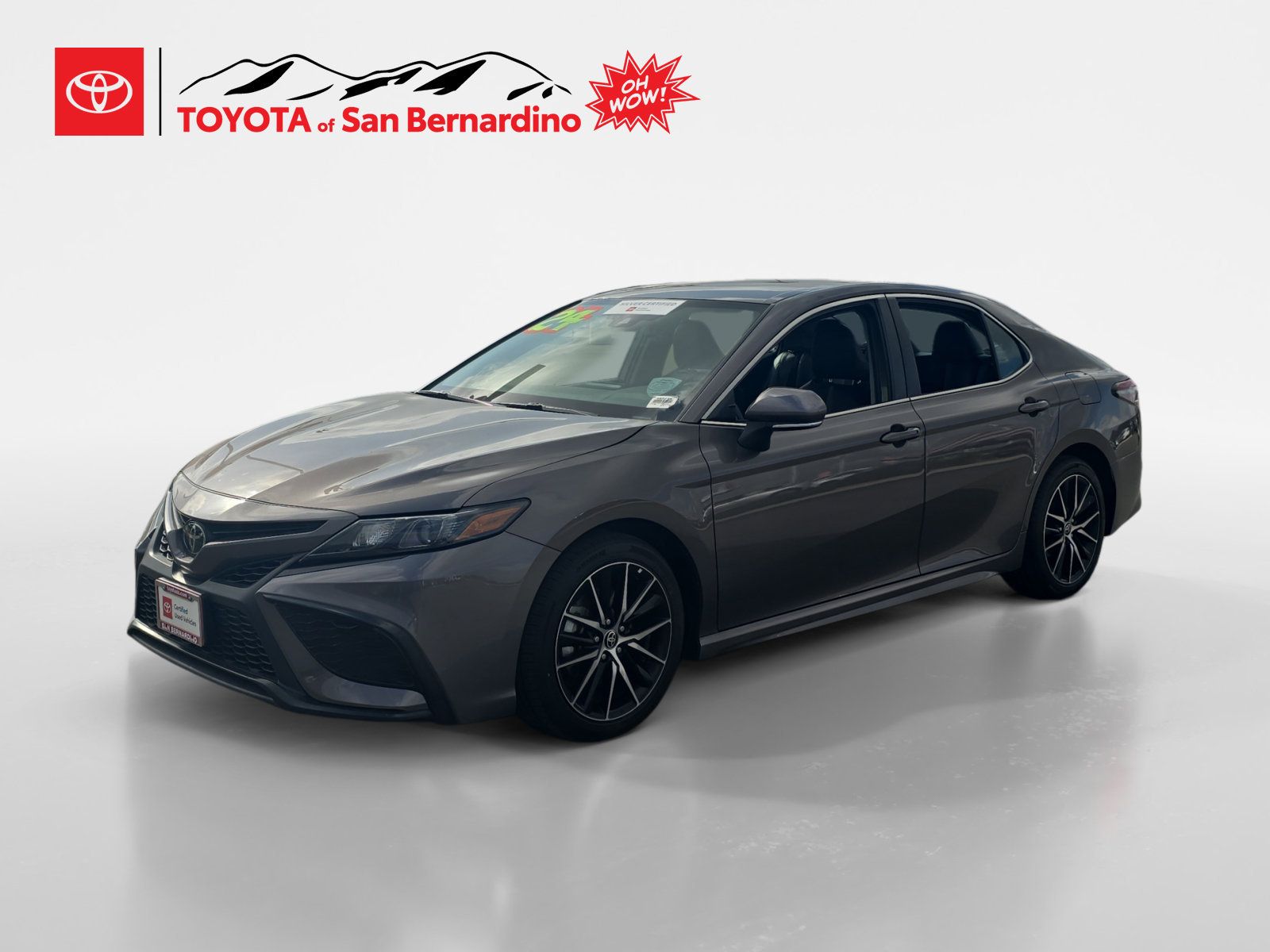 Certified 2024 Toyota Camry SE FWD image 1
