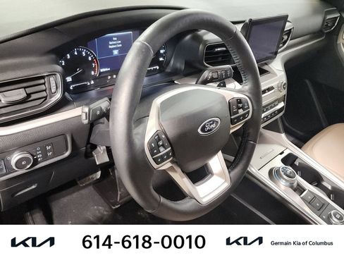 Used 2020 Ford Explorer XLT w/ Equipment Group 202A image 18