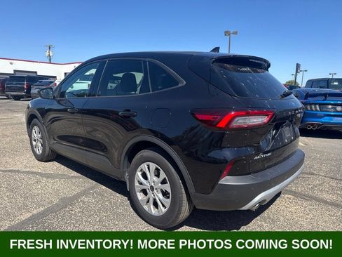 Used 2025 Ford Escape Active FWD image 4