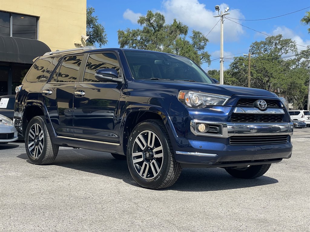 Used 2018 Toyota 4Runner Limited AWD/4WD image 11
