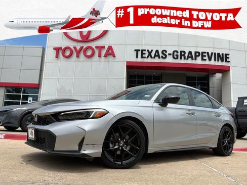 Used 2025 Honda Civic Sport image 1