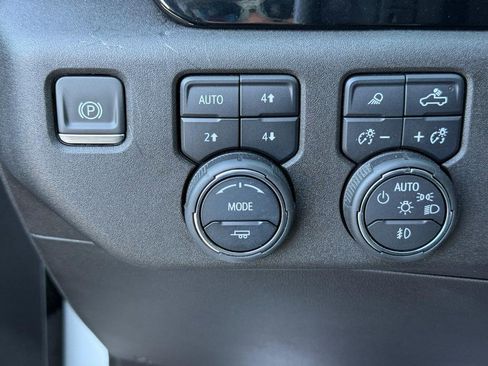 Used 2024 Chevrolet Silverado 1500 LTZ w/ LTZ Premium Package image 25