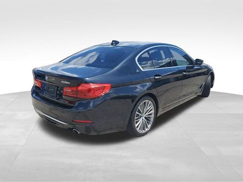 Used 2018 BMW 530i xDrive w/ Premium Package AWD/4WD image 4