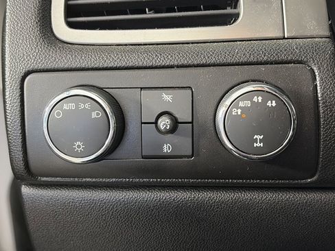 Used 2007 Chevrolet Avalanche LT w/ LT Preferred Equipment Group image 21