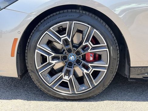Used 2024 BMW i5 M60 w/ Premium Package AWD/4WD image 11