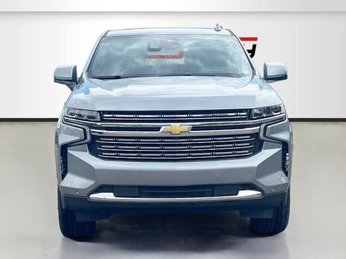 Used 2024 Chevrolet Suburban High Country w/ Max Trailering Package AWD/4WD image 2