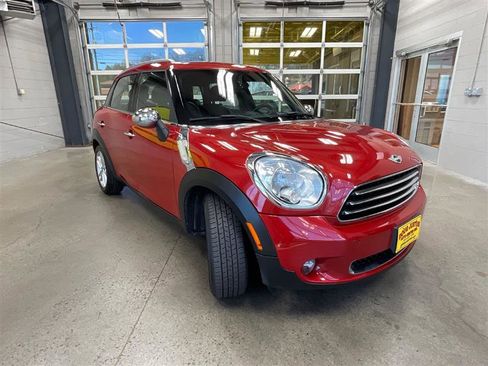 Used 2014 MINI Cooper Countryman image 8