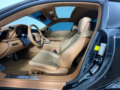 Used 2024 Lexus LC 500 Coupe w/ Touring Package RWD image 11