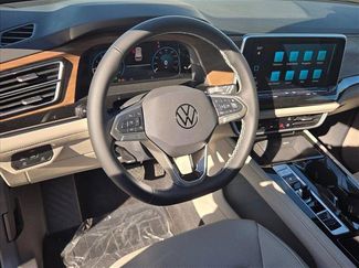 New 2026 Volkswagen Atlas SE video 3