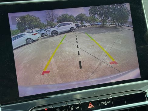 Used 2025 Jeep Compass Limited image 24