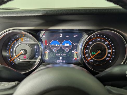 Used 2021 Jeep Gladiator Sport image 19