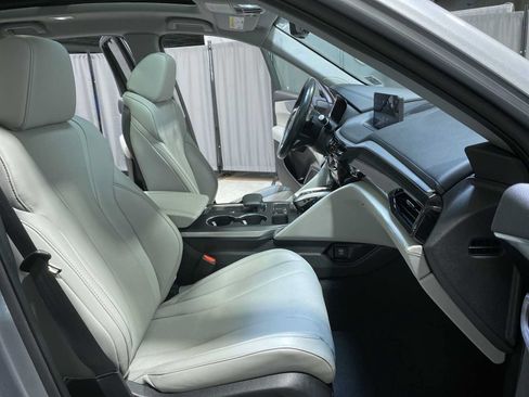 Used 2024 Acura MDX SH-AWD w/ Technology Package image 14