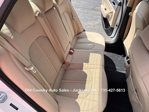 Used 2019 Hyundai Sonata SEL w/ Tech Package 02 image 13