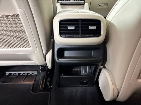 Used 2022 Mercedes-Benz GLE 350 4MATIC image 12