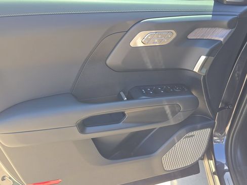 New 2027 Kia Telluride SX Prestige AWD/4WD image 18