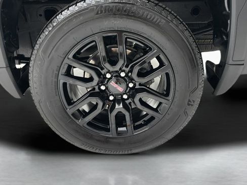 Used 2026 GMC Sierra 1500 Elevation AWD/4WD image 9