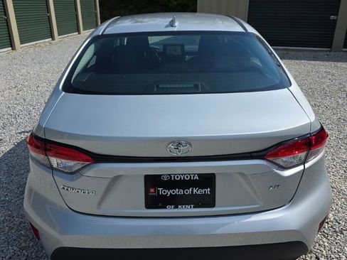 Certified 2026 Toyota Corolla LE FWD image 5