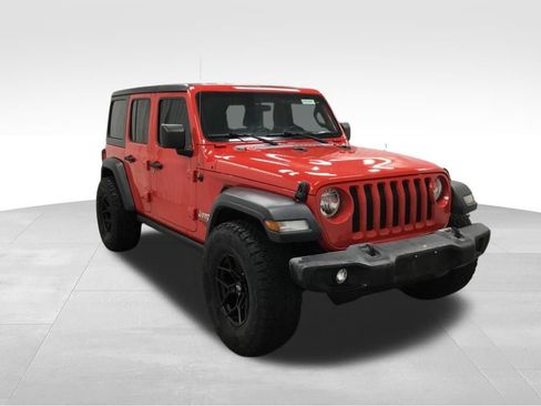 Used 2019 Jeep Wrangler Unlimited Sport S AWD/4WD image 3