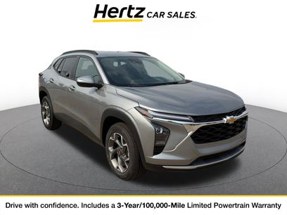 Used 2025 Chevrolet Trax LT