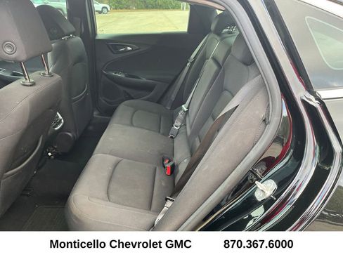 Used 2022 Chevrolet Malibu LT image 25