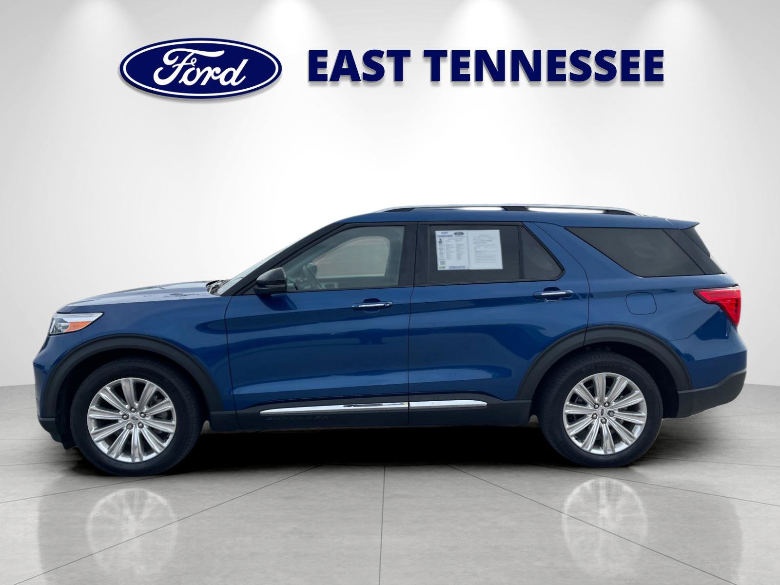 Used 2022 Ford Explorer Limited w/ Equipment Group 301A RWD image 6