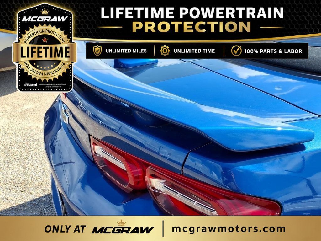 Used 2023 Chevrolet Camaro LT w/ Technology Package RWD image 11