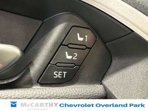 Used 2023 Toyota RAV4 XSE AWD/4WD image 17