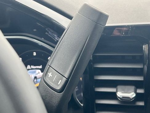 New 2026 GMC Sierra 3500 SLT w/ SLT Convenience Package image 18