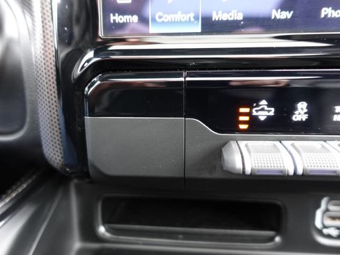 Used 2022 RAM 1500 Limited AWD/4WD image 61