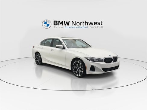 New 2026 BMW 330i xDrive Sedan w/ Parking Assistance Package image 6