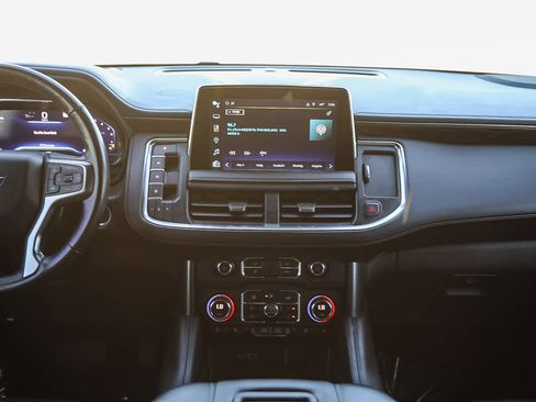 Used 2022 Chevrolet Tahoe Z71 w/ Luxury Package image 13