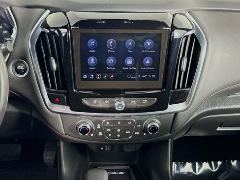 Used 2023 Chevrolet Traverse RS FWD image 36