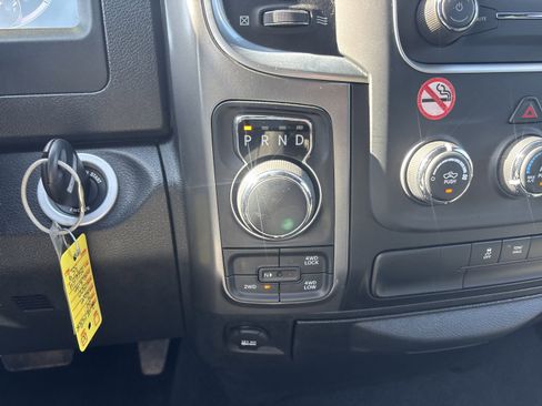 Used 2024 RAM 1500 Classic Warlock image 32