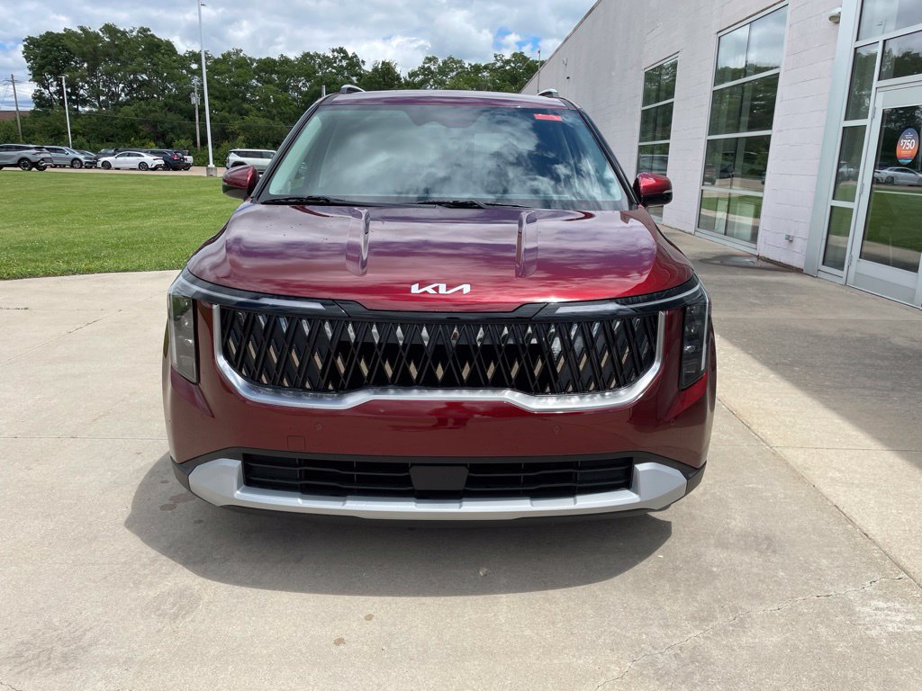 New 2026 Kia Carnival EX FWD image 3