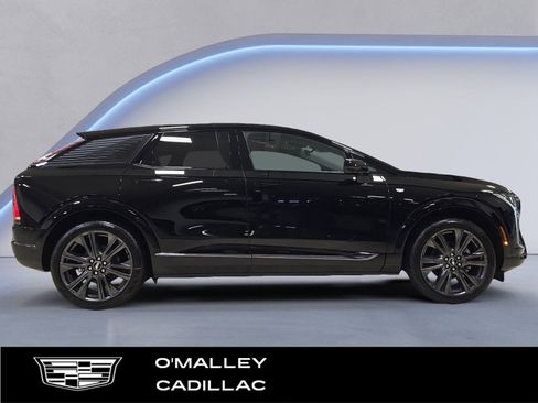 New 2026 Cadillac Optiq Sport 2 image 6