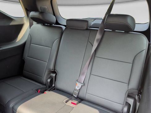 Used 2026 Chevrolet Traverse High Country w/ LPO, Floor Liner Package AWD/4WD image 33