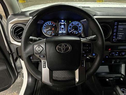 Certified 2023 Toyota Tacoma SR5 RWD image 18