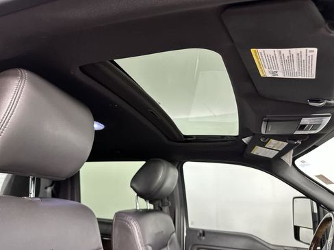 Used 2014 Ford F150 Platinum AWD/4WD image 2