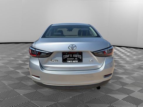 Used 2017 Toyota Yaris iA FWD image 4